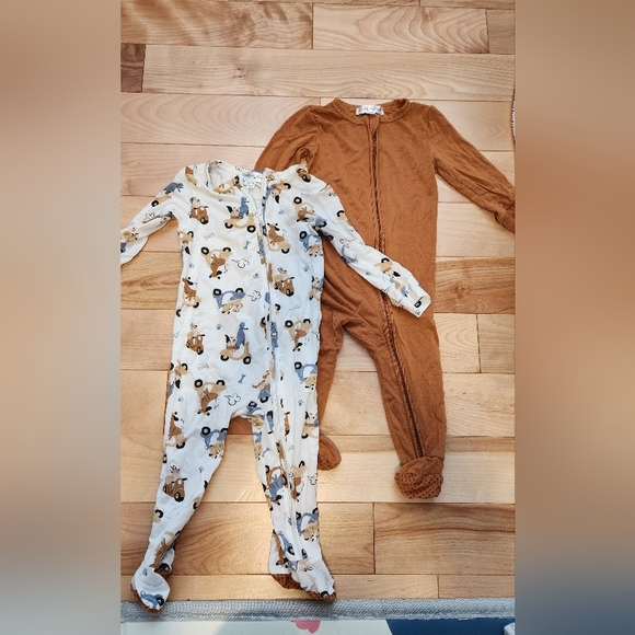 2 bamboo footed sleepers 6-9m - Picture 1 of 2